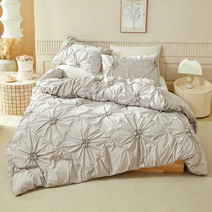 🧵 Soft Touch Pinch Pleat Duvet Set — Brushed Microfiber, No-Iron & Wrinkle-Resistant