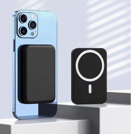 22.5W Fast-Charging Portable Wireless Charger