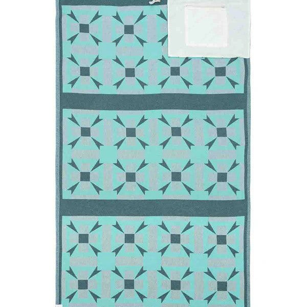 2-in-1 Convertible Beach Towel Bag